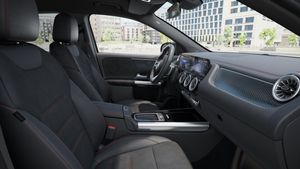Mercedes EQA300 bild 12