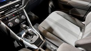 Volkswagen T-Roc bild 15