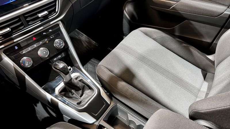 Volkswagen T-Roc bild 15
