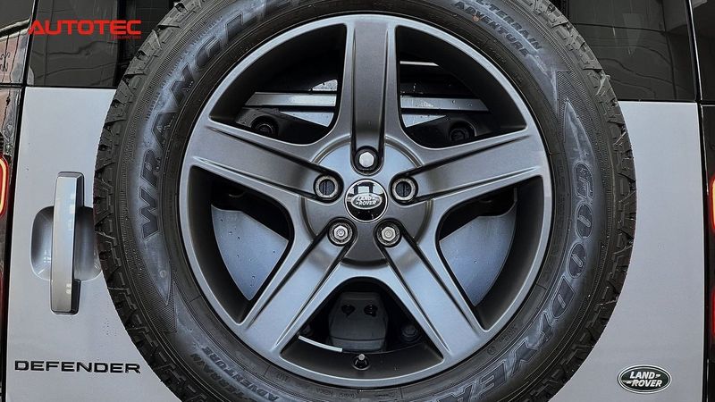 Land Rover Defender bild 11