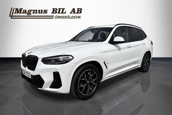 BMW X3 xDrive30e Aut M-Sport Hifi Kamera Navi P-värmare Moms - 2023