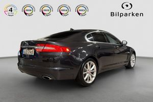 Jaguar XF bild 2