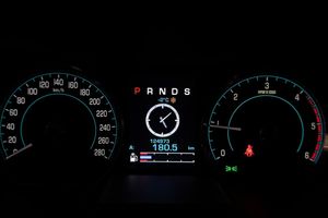 Jaguar XF bild 12