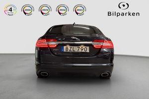 Jaguar XF bild 6