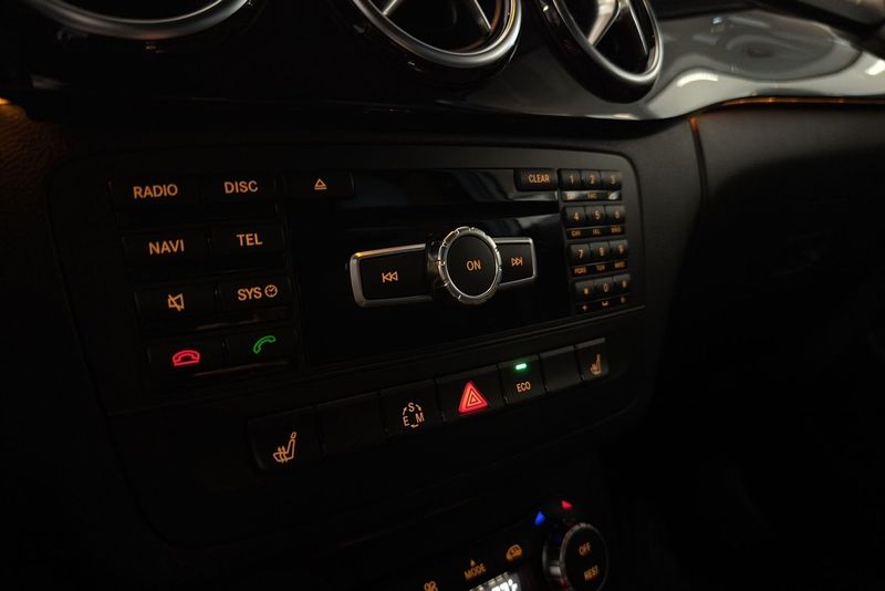 Mercedes B180 bild 16