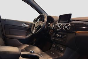 Mercedes B180 bild 9
