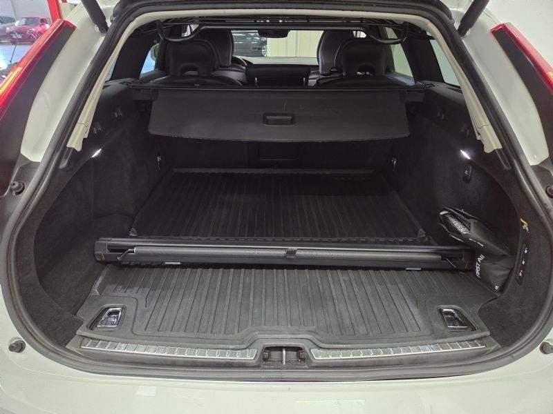 Volvo V90 bild 8