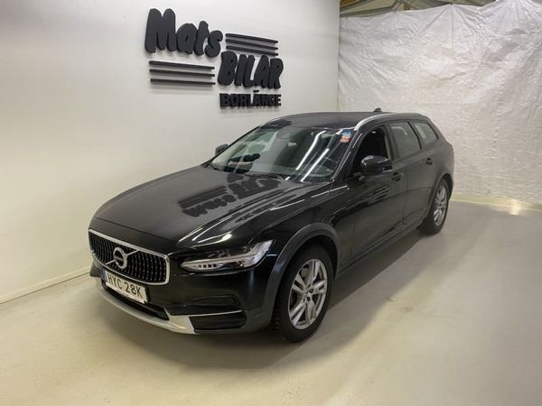 Volvo V90 Cross Country D4 Momentum 4x4 190 Hk - 2019