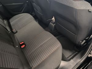 Peugeot 208 bild 9