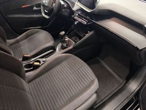 Peugeot 208 bild 10