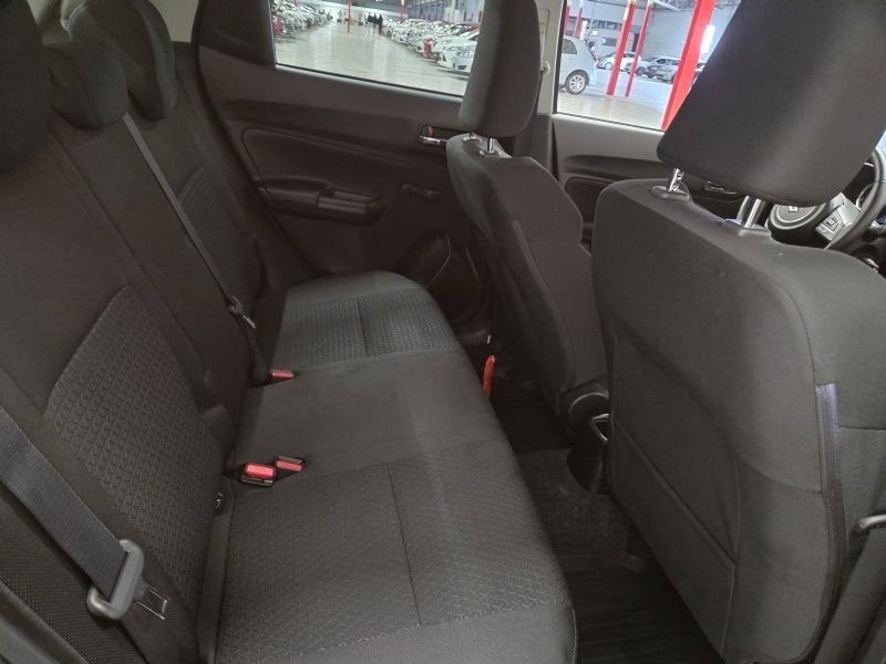 Suzuki Swift bild 5