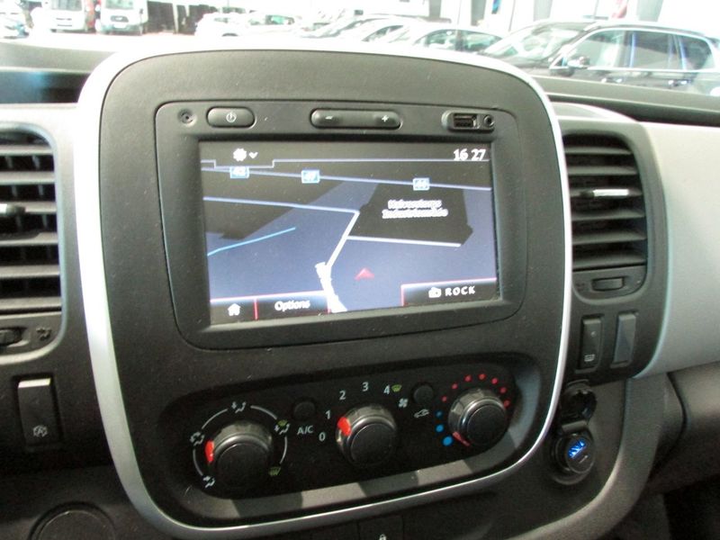 Renault Trafic bild 14