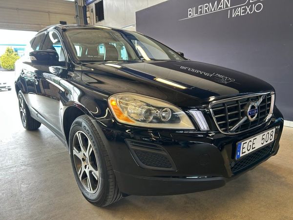 Volvo XC60 D3 163Hk Automat Geartronic Summum /Läder /Parksensorer - 2011
