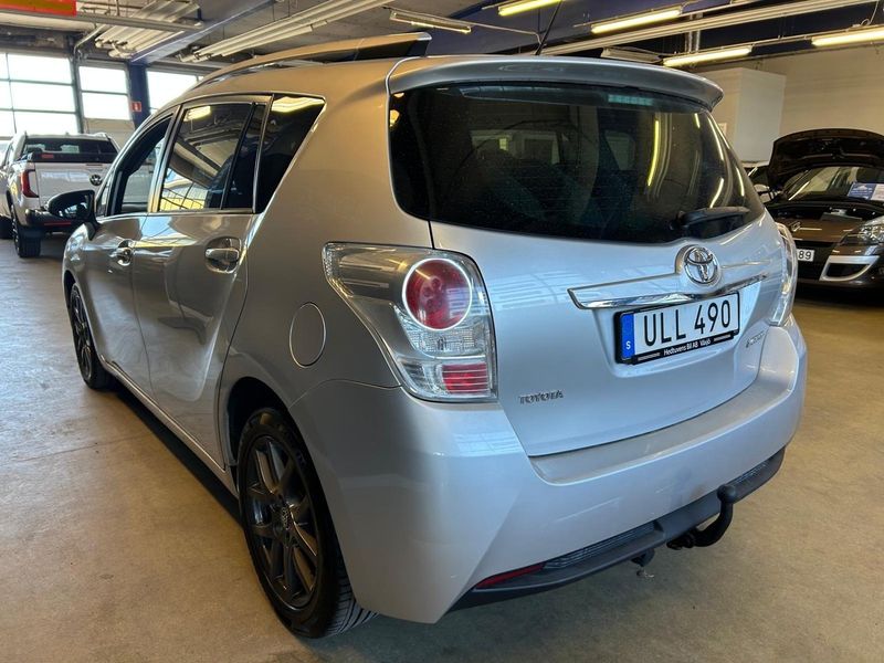 Toyota Verso bild 5