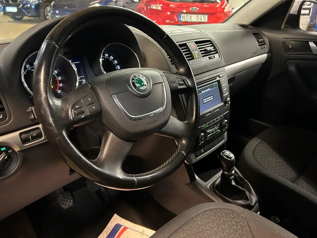 Vehicle image 7
