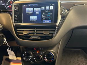 Peugeot 208 bild 14