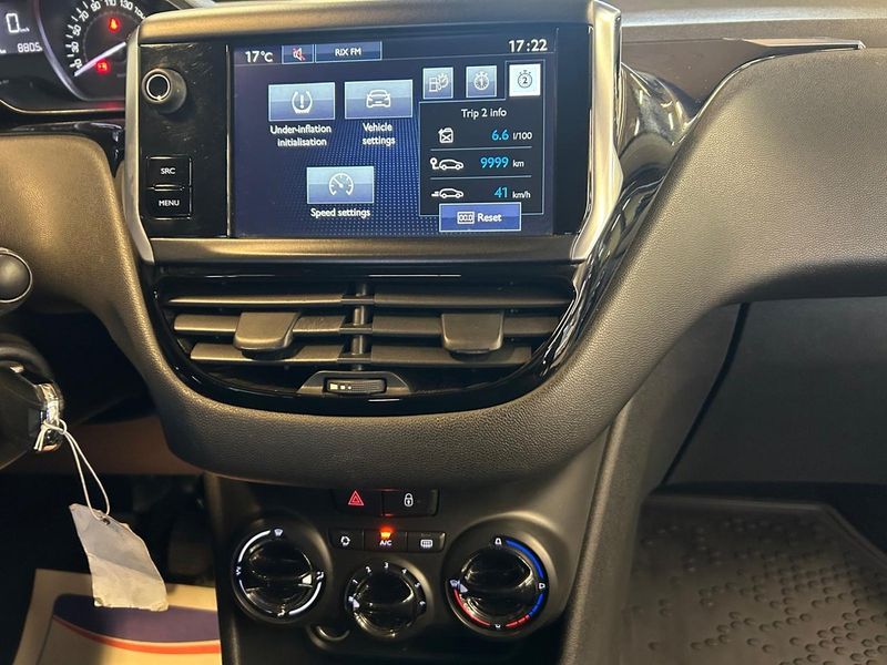 Peugeot 208 bild 14