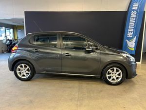 Peugeot 208 bild 3