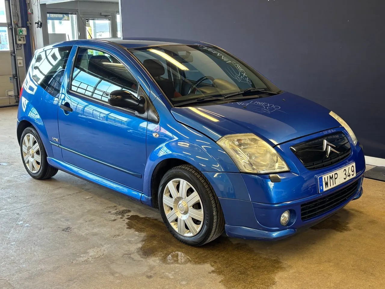 Vehicle image 2