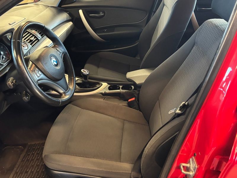 BMW 116 bild 11