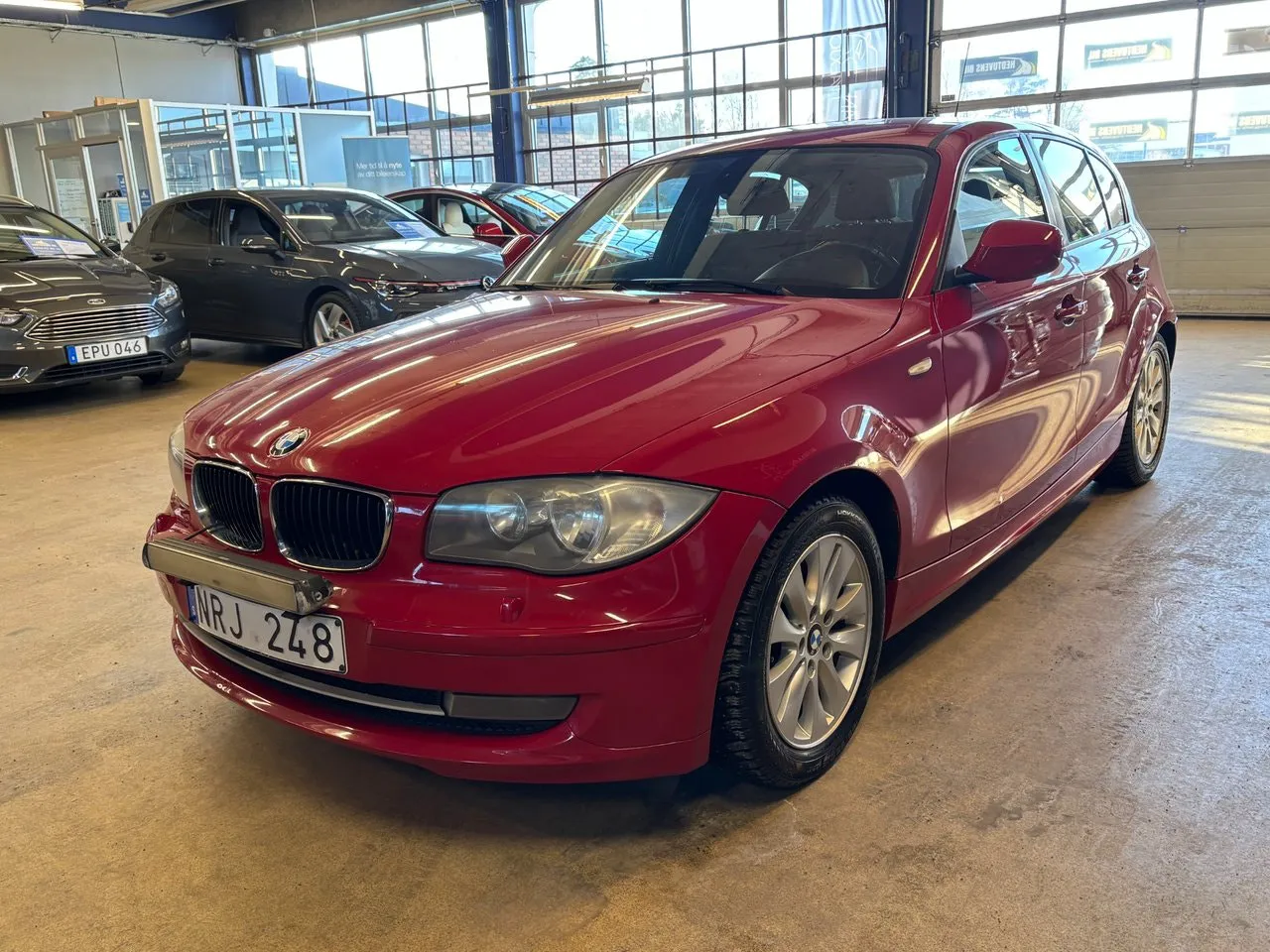 Vehicle image 2