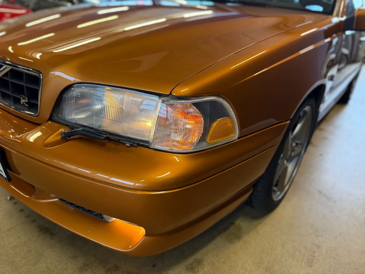 Vehicle image 8