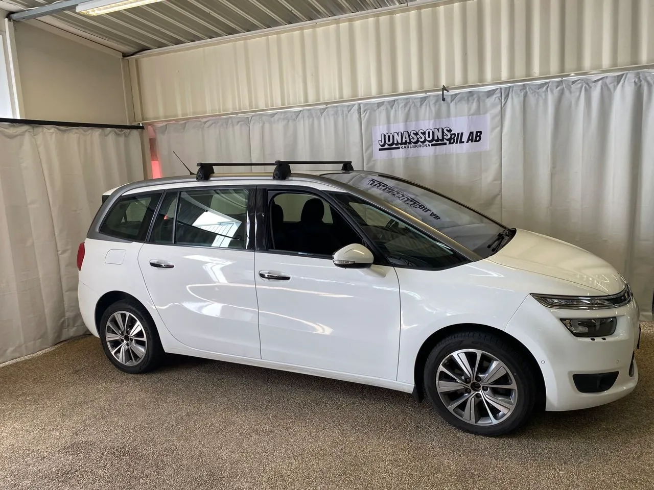 Vehicle image 2