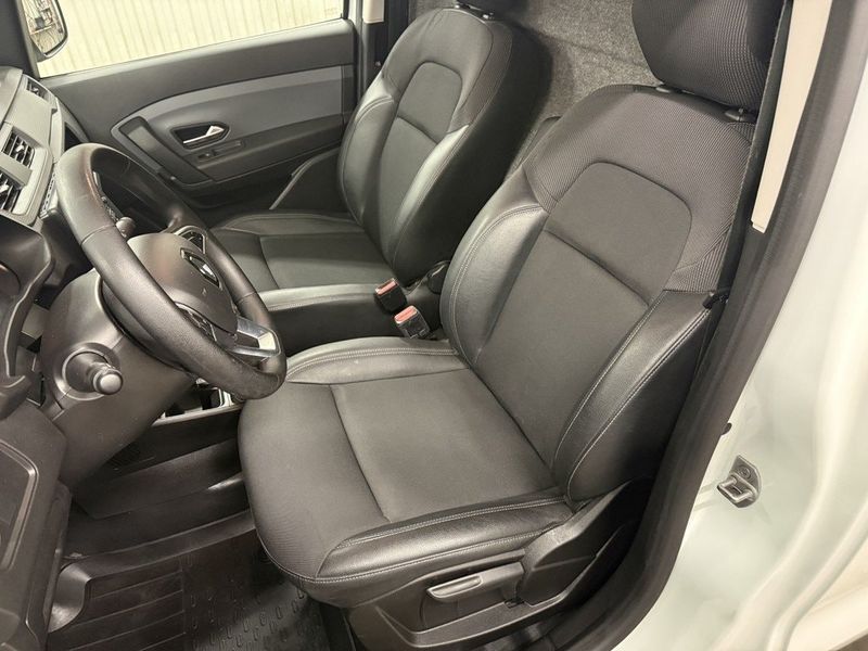 Renault Express bild 14