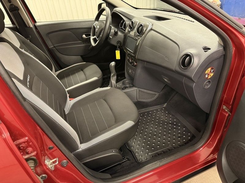 Dacia Sandero bild 9