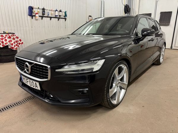 Volvo V60 T5 Geartronic R-Design - 2019