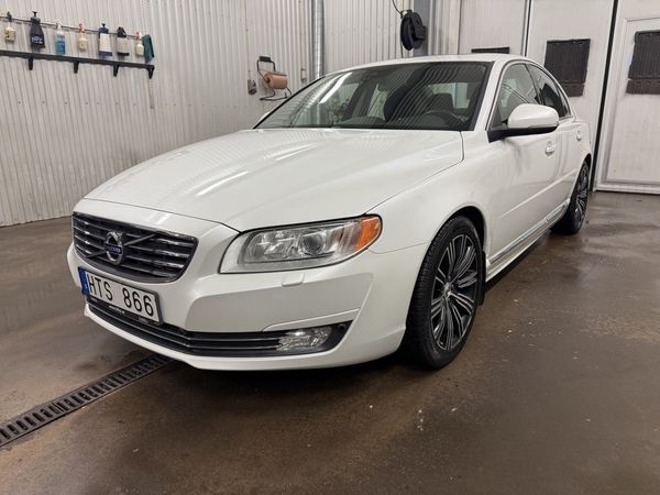 Volvo S80 D2 Aut Lucka Nav Drag WhitePearl 13500mil - 2014