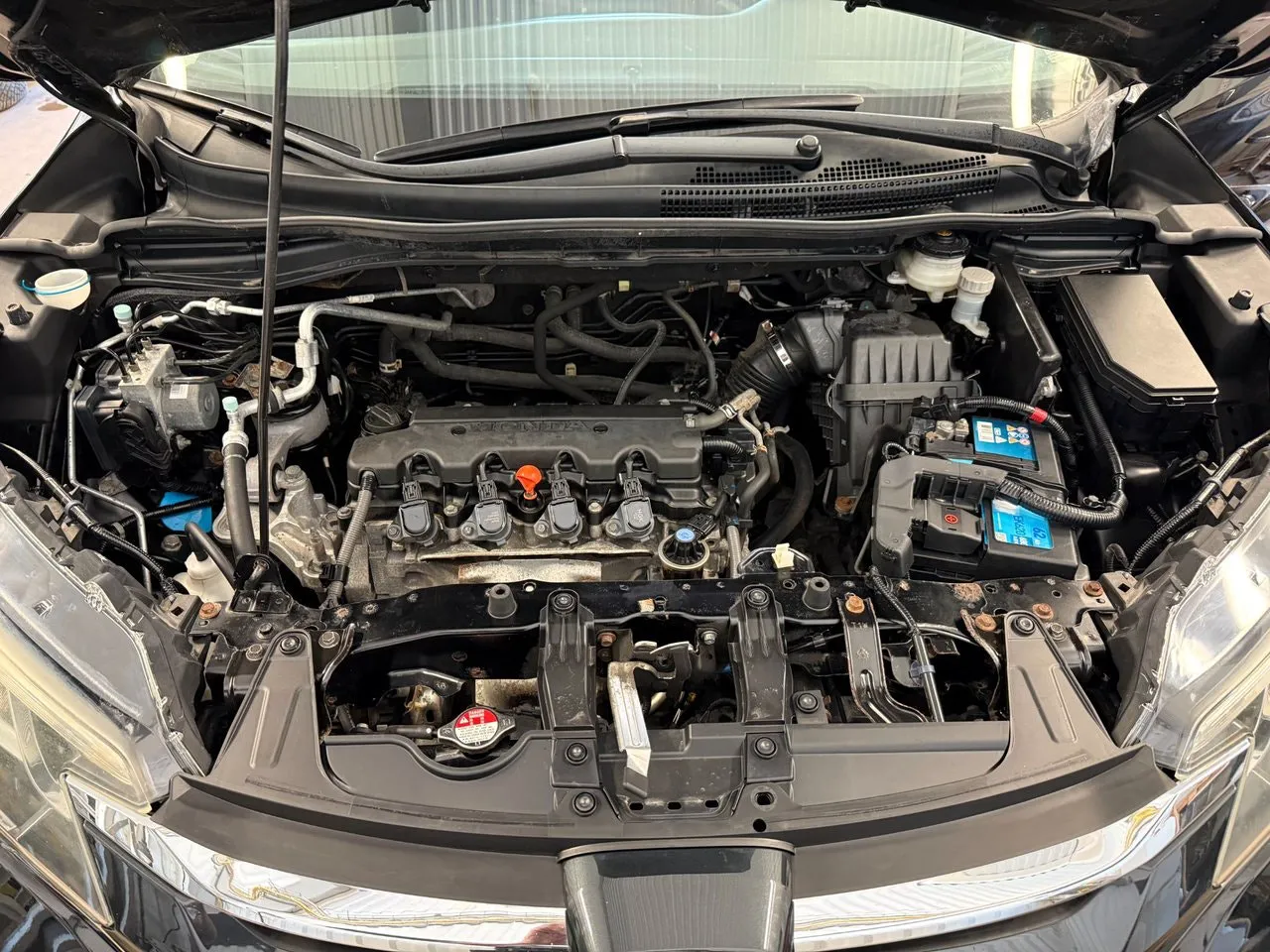Vehicle image 7