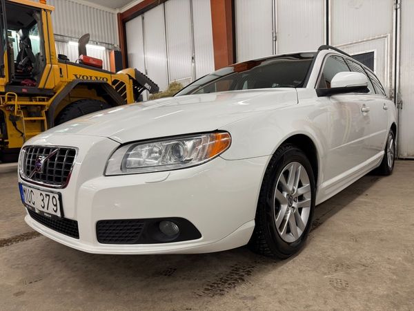 Volvo V70 D2 Momentum Dragkrok - 2013