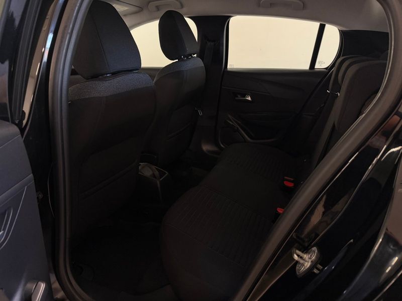 Peugeot 208 bild 9