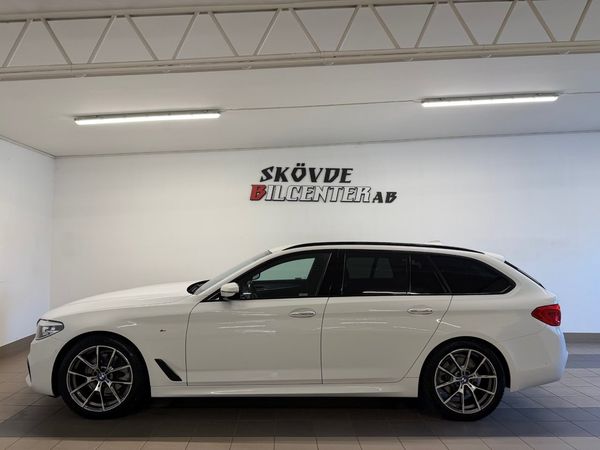 BMW 520 d xDrive Touring M Sport/Drag/GPS/B-Kamera/CarPlay/Skinn - 2018