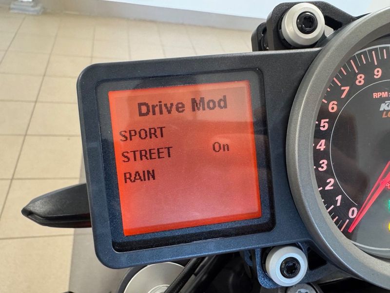 KTM 1290 Super Duke bild 7