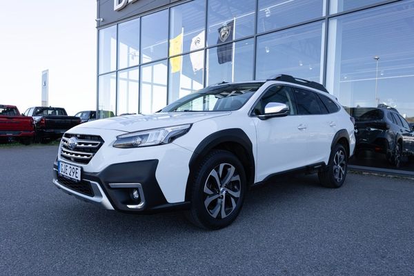 Subaru Outback 2.5 4WD XFuel Touring Läder Nyservad LÅG SKATT - 2022