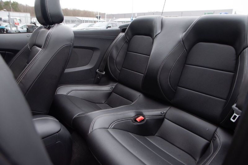 Ford Mustang bild 12