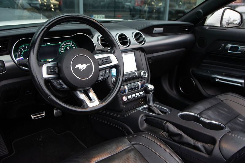 Ford Mustang bild 10