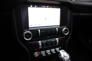 Ford Mustang bild 15