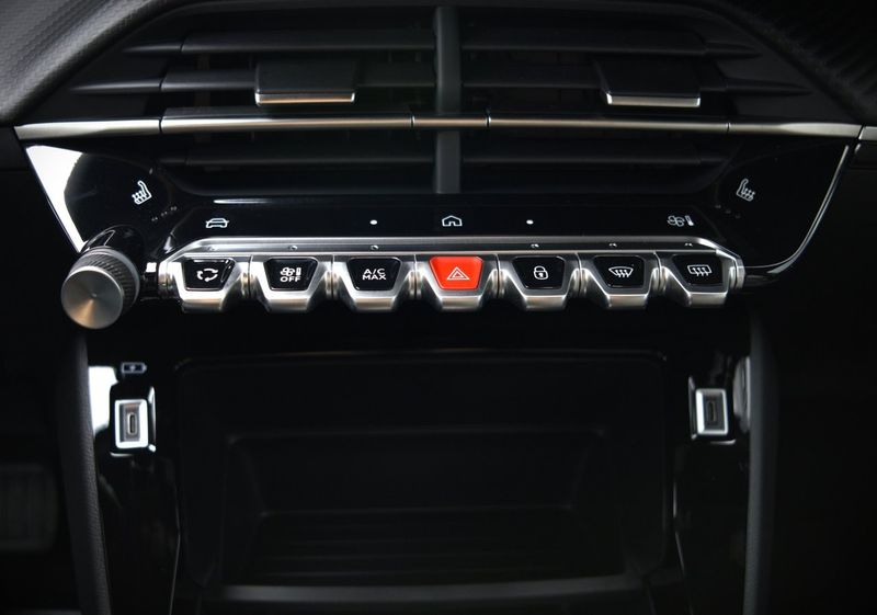 Peugeot 2008 bild 16