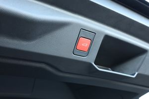 Peugeot e-5008 bild 25