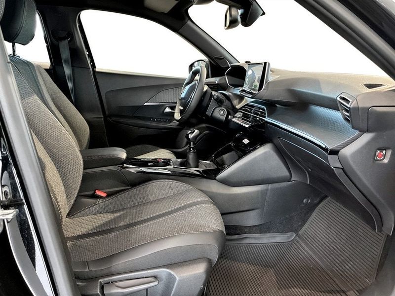 Peugeot 2008 bild 11