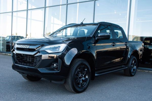 Isuzu D-Max XRX Double Cab Nya Modellen Låg Skatt OMG LEV - 2024