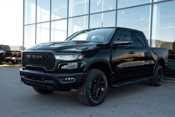 Dodge 1500 RAM 420 hk 4x4 Rebel Premium LÅG SKATT OMG LEV - 2025