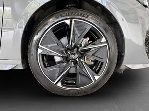 Peugeot e-308 bild 18