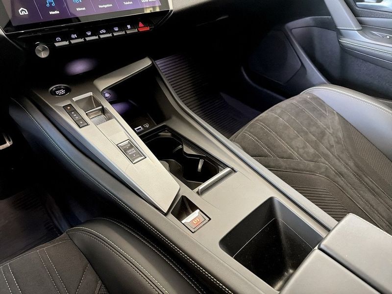 Peugeot e-308 bild 14