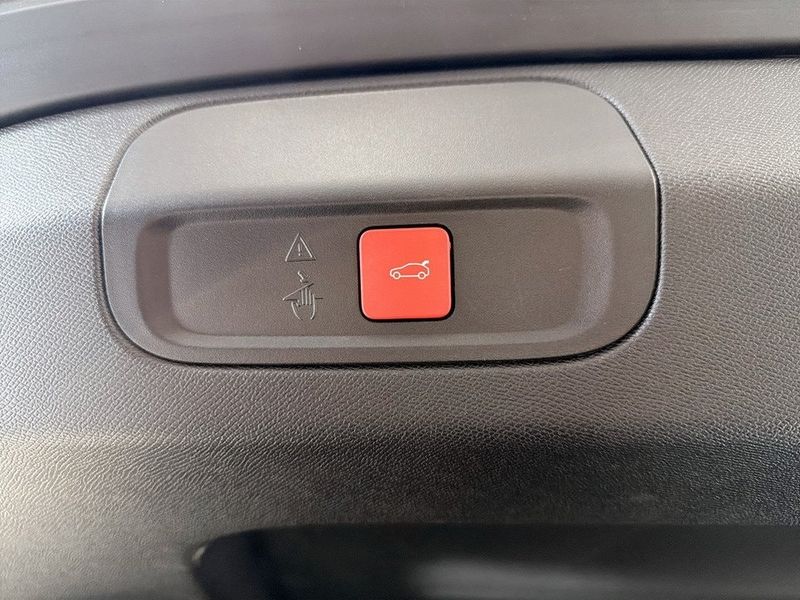Peugeot 408 bild 18