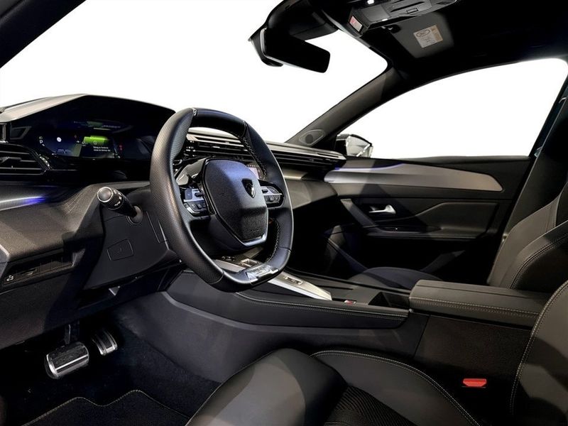 Peugeot 408 bild 5