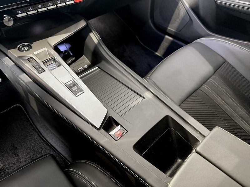 Peugeot 408 bild 12